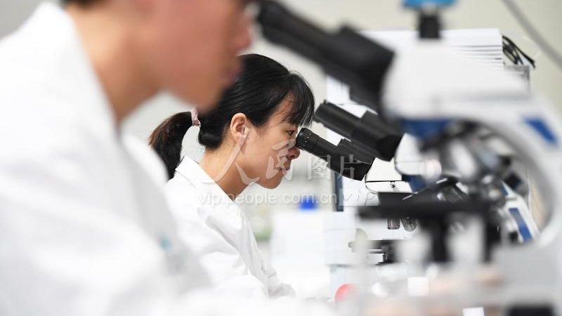 实验器材材质选择：如何避免陷入误区**